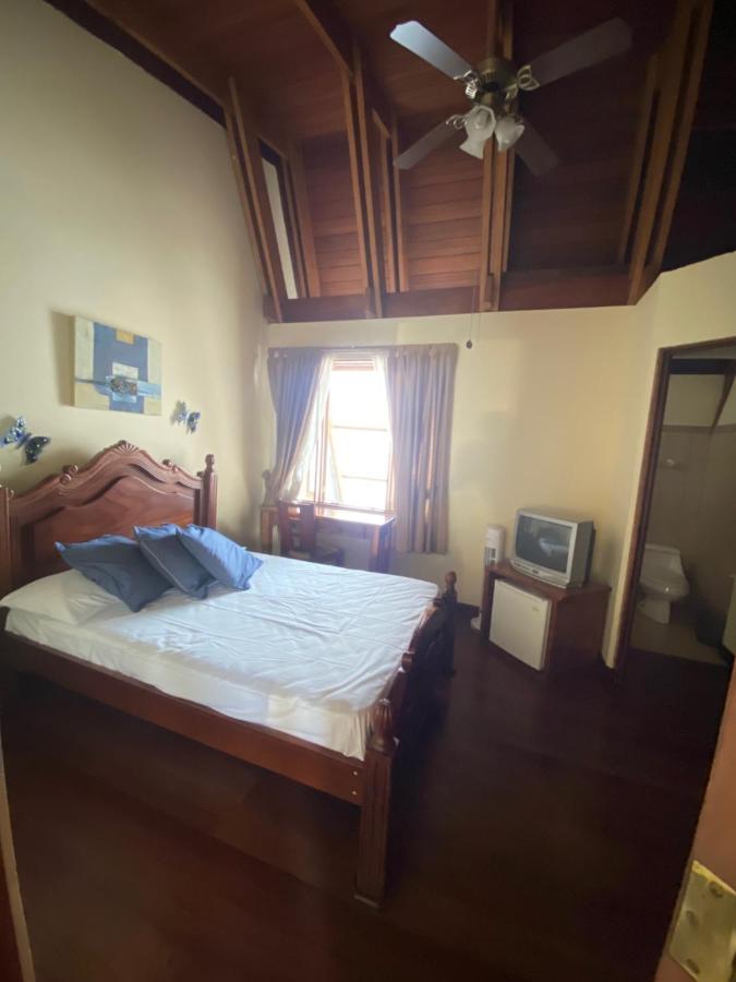 Casa Mora B&B 카르타고 외부 사진